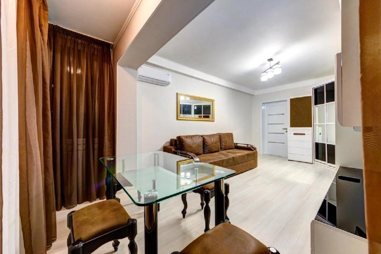 Шикарная 2К Квартира Бульвар Дружбы Народов 8А Kiew Exterior foto
